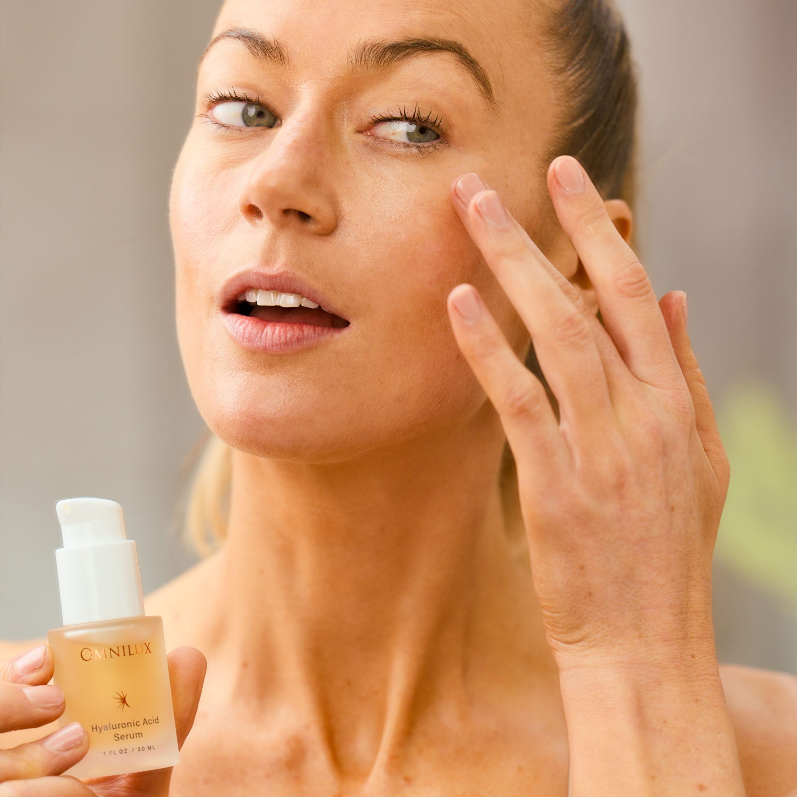 Hyaluronic Acid Serum - Image 6