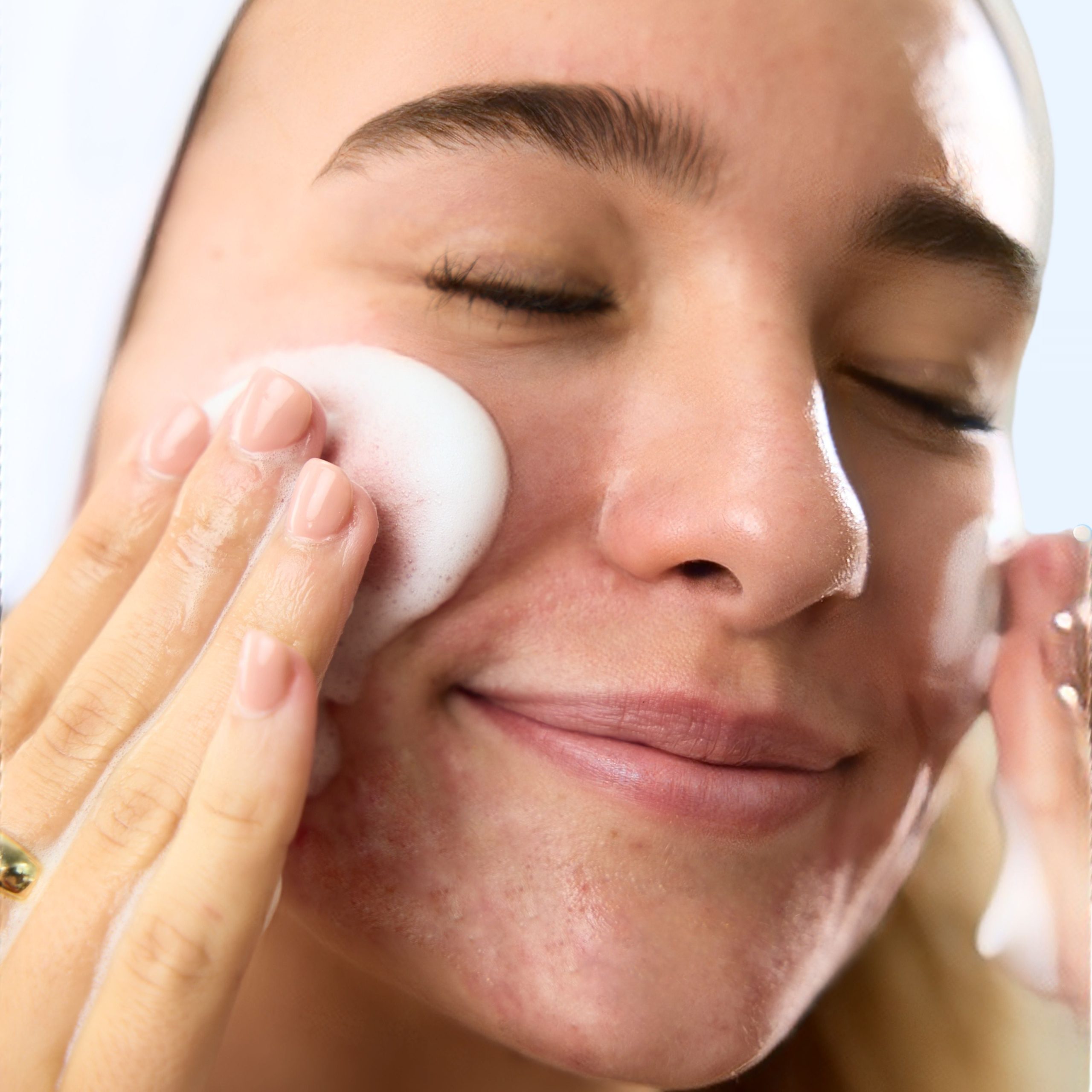 Salicylic Acid Cleanser - Image 2